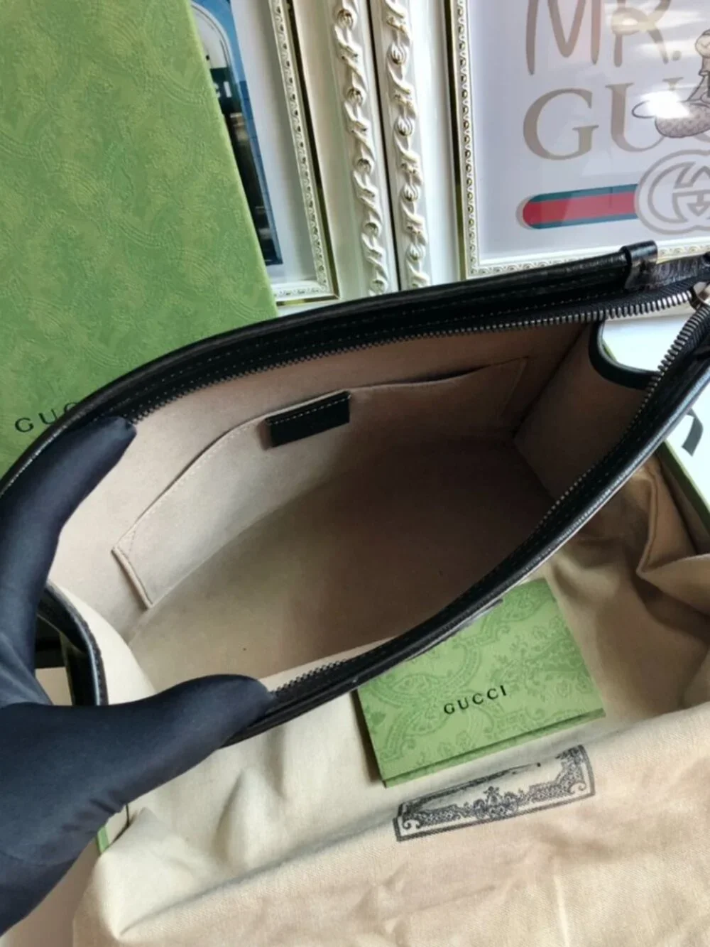 Gucci Aria GG Supreme Handbag